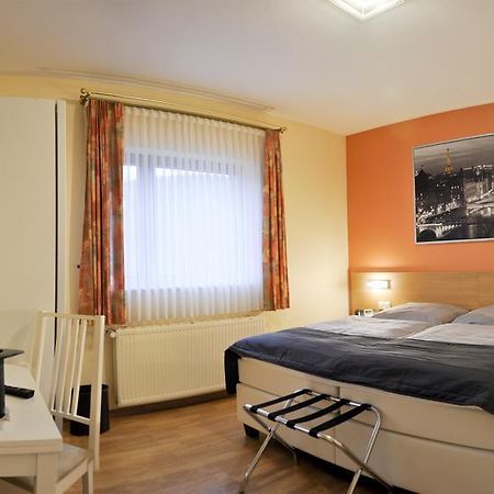 Hotel Zum Burghof Schoenberg Zewnętrze zdjęcie