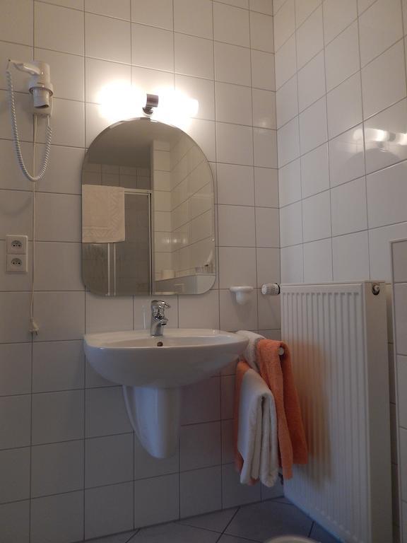 Hotel Zum Burghof Schoenberg Pokój zdjęcie