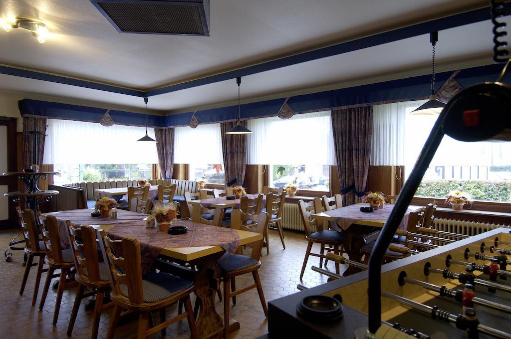 Hotel Zum Burghof Schoenberg Zewnętrze zdjęcie